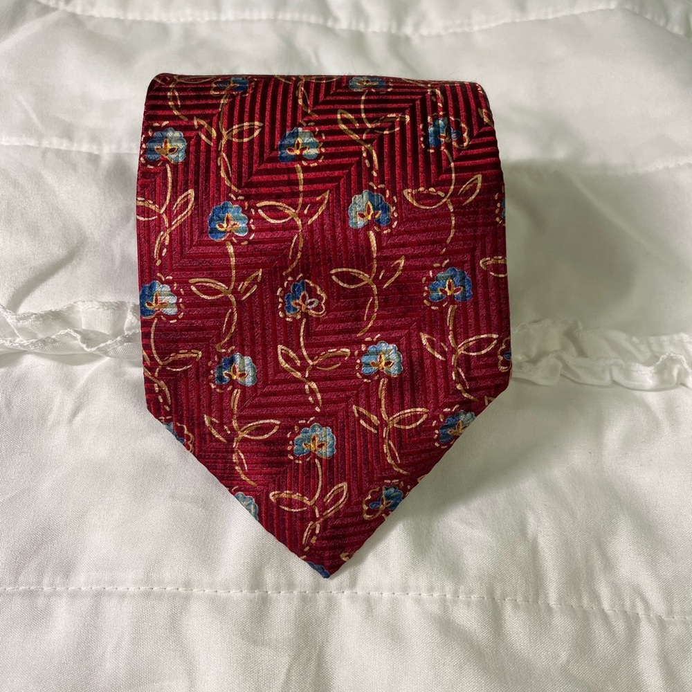 Ermenegildo Zenga Tie Red with Blue and Gold Flower Design Print 100% Silk
